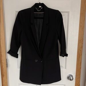 Black Tailored Blazer with Notched Lapels